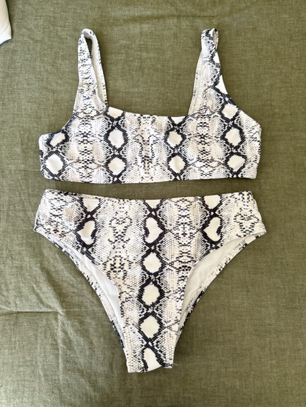 SHEIN Black and White Snake-Print Bikini Set